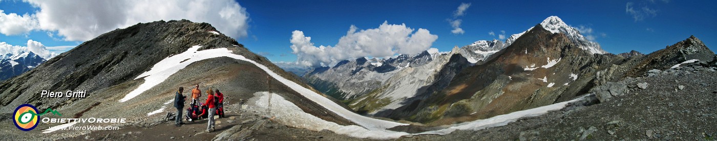 132 Panoramica al Passo Zebru verso la valle e il Gran Zebru .jpg